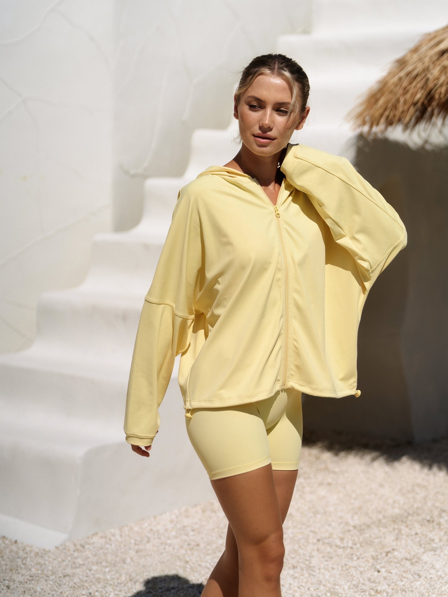 Butter Yellow - AKI07737