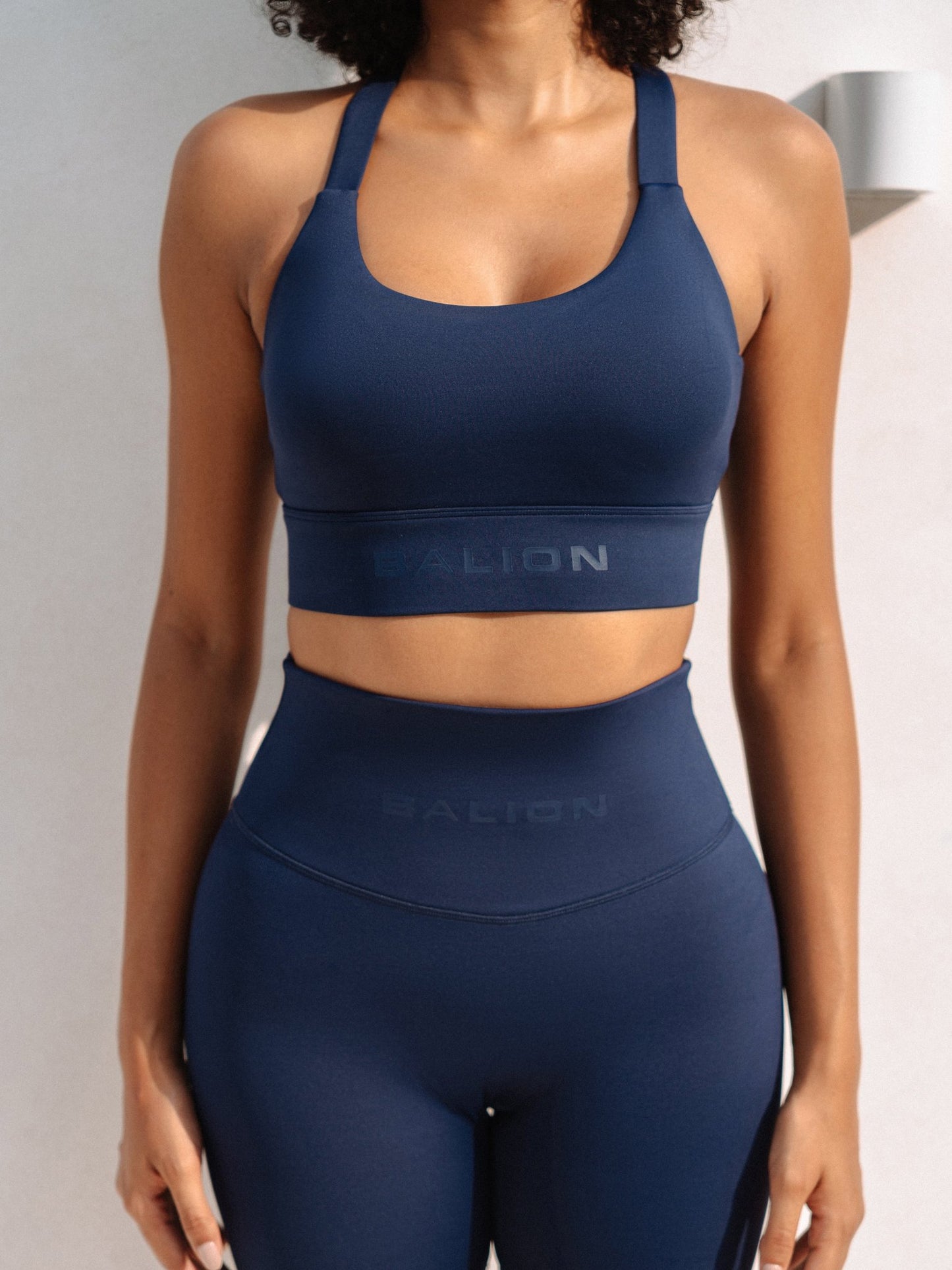 Balion Define High Support Sportsbra Dark Blue — detail